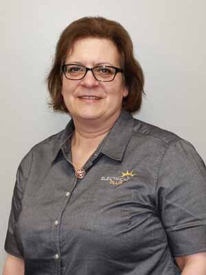 Becky Abdelhak, Accounting