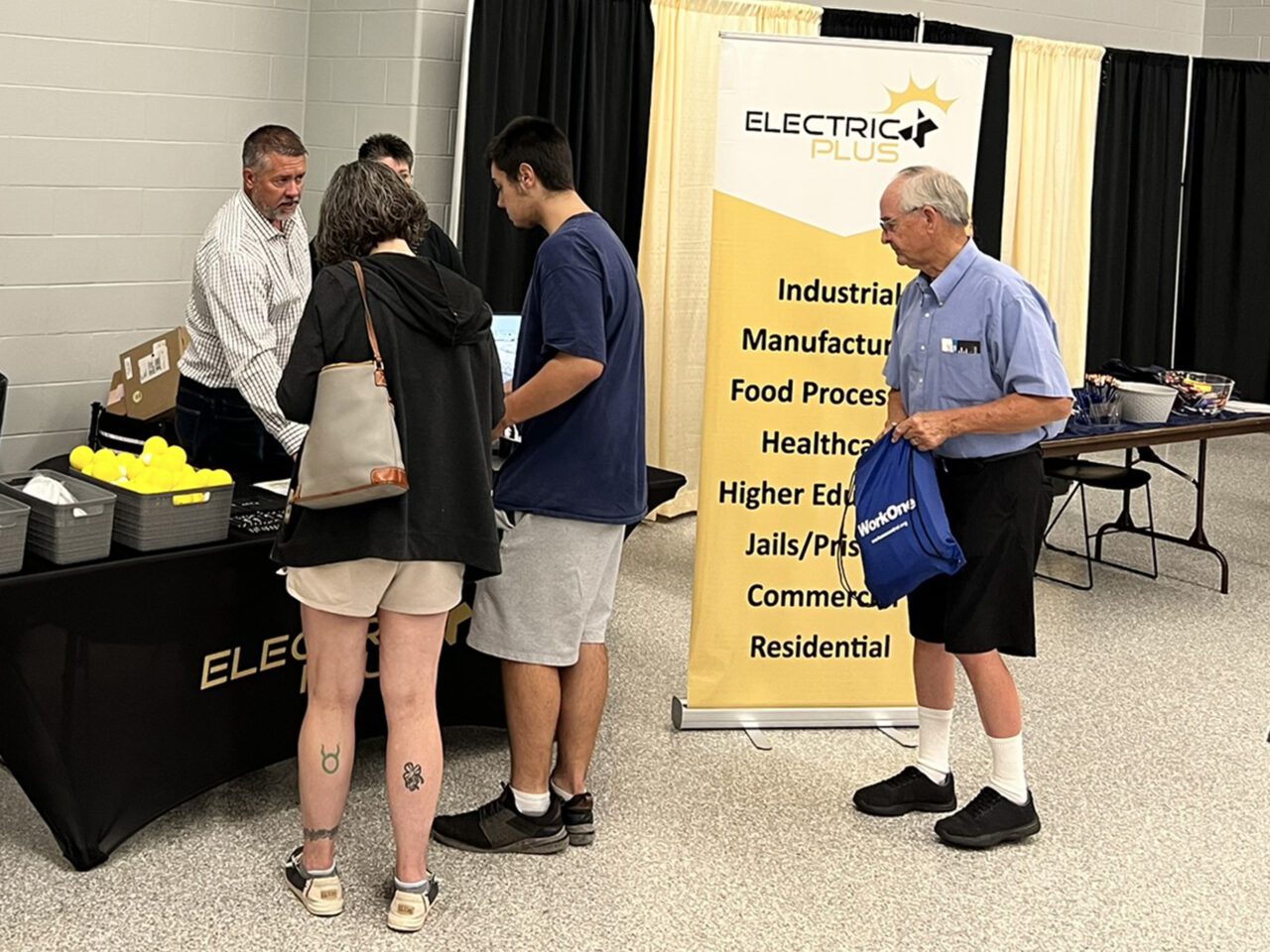 About Us - Electric Plus